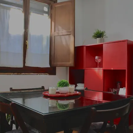 Rosa Canfranc, Tu Refugio En El Corazon Del Pirineo Aragones Canfranc