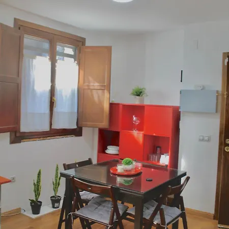 Rosa Canfranc, Tu Refugio En El Corazon Del Pirineo Aragones * Canfranc