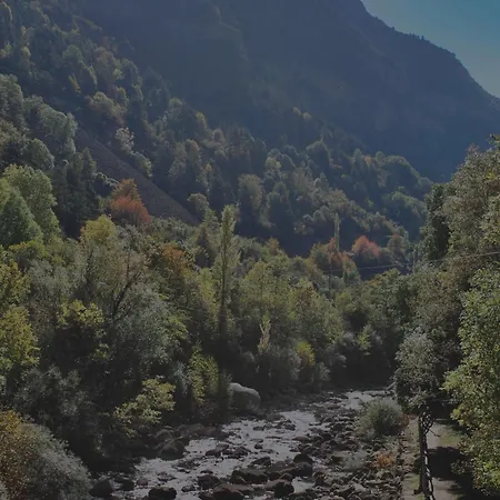 Rosa Canfranc, Tu Refugio En El Corazon Del Pirineo Aragones