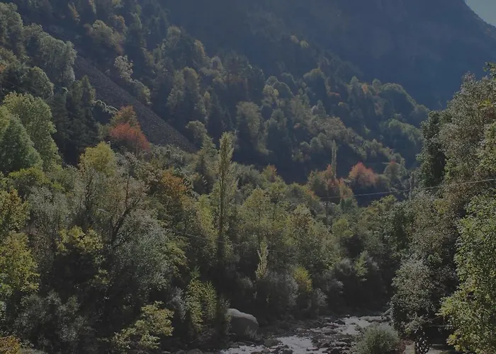 Rosa Canfranc, Tu Refugio En El Corazon Del Pirineo Aragones