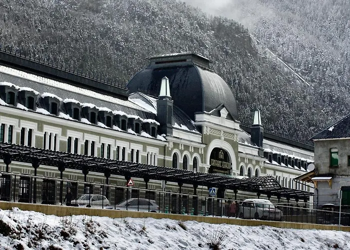Rosa Canfranc, Tu Refugio En El Corazón Del Pirineo Aragonés *